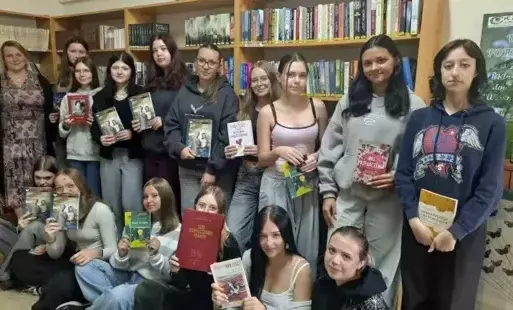 ZAJĘCIA W BIBLIOTECE SZKOLNEJ