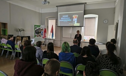 Zdjęcie do Dzień Edukacji Narodowej